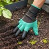 Gardening gloves
